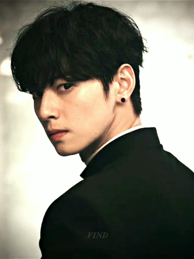 Nhan sắc trai phương Tây và trai Á Đông cộng lại combo hoàn hảo bây ơi 🥱 #russia #germany #usa #vietnam #japan #korea #football #bongda #LearnOnTikTok #traitay #traidep #handsome #boylove #xuhuong #viral #fyp #foryou #Capcut 