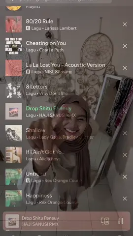 get ready with bubid pake playlist ini candu amay #pendaki #pendakigunung #pendakiindonesia #pendakicantik #pendakigunungindonesia #pendakipemula #OOTD #ootdmendaki #ootdpendakihijab 