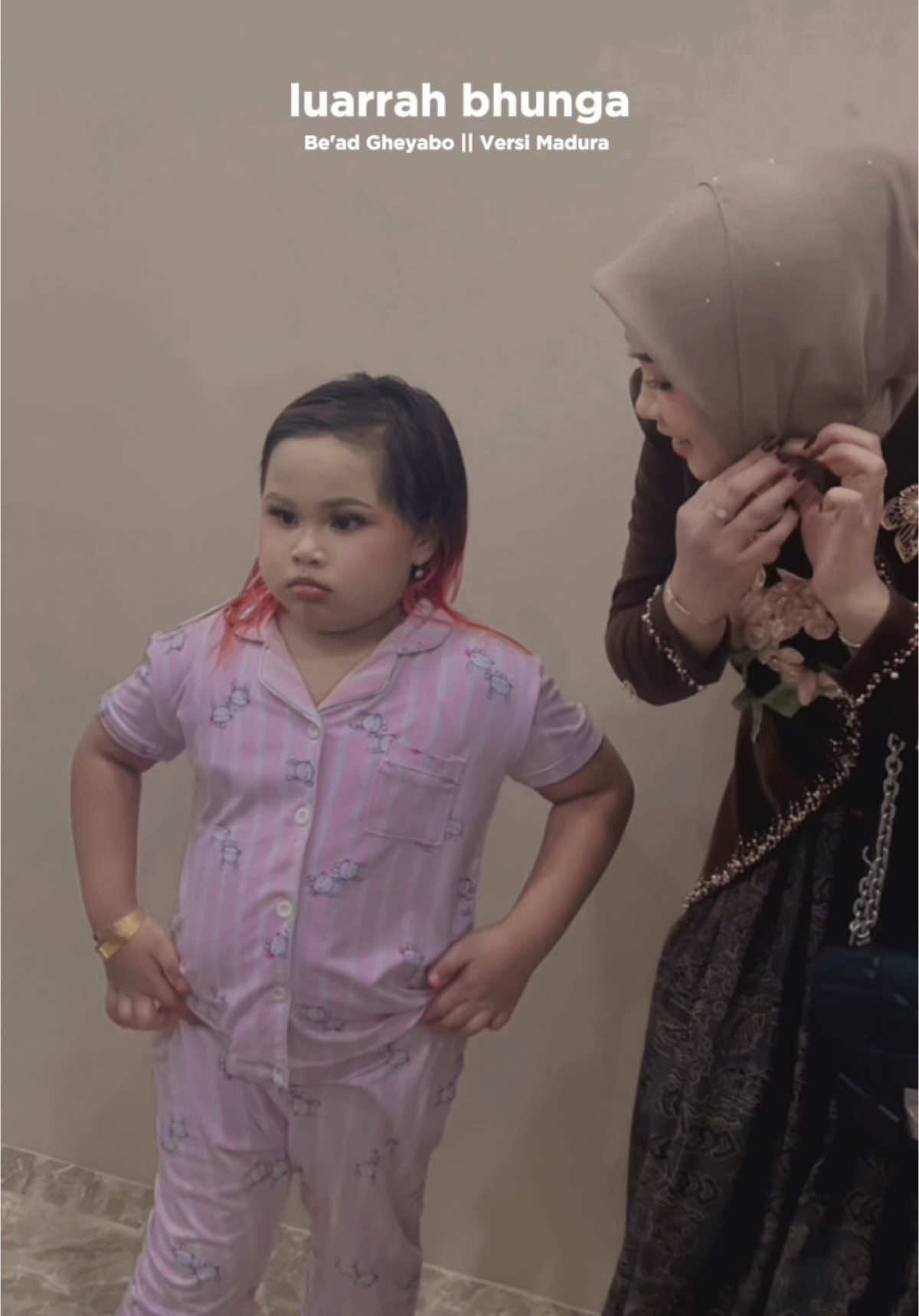 👧”bun mau anting nya boleh ?”  🧕🏻 “boleh nak” #fauzana #fauzanaterbaru 