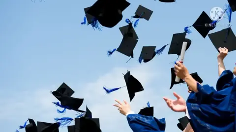 زهرات قلبي .. القاكم بحصادكمً اليوم دفعة ٢٠٢٥ خريجات الطفوله المبكره ♥️♥️♥️