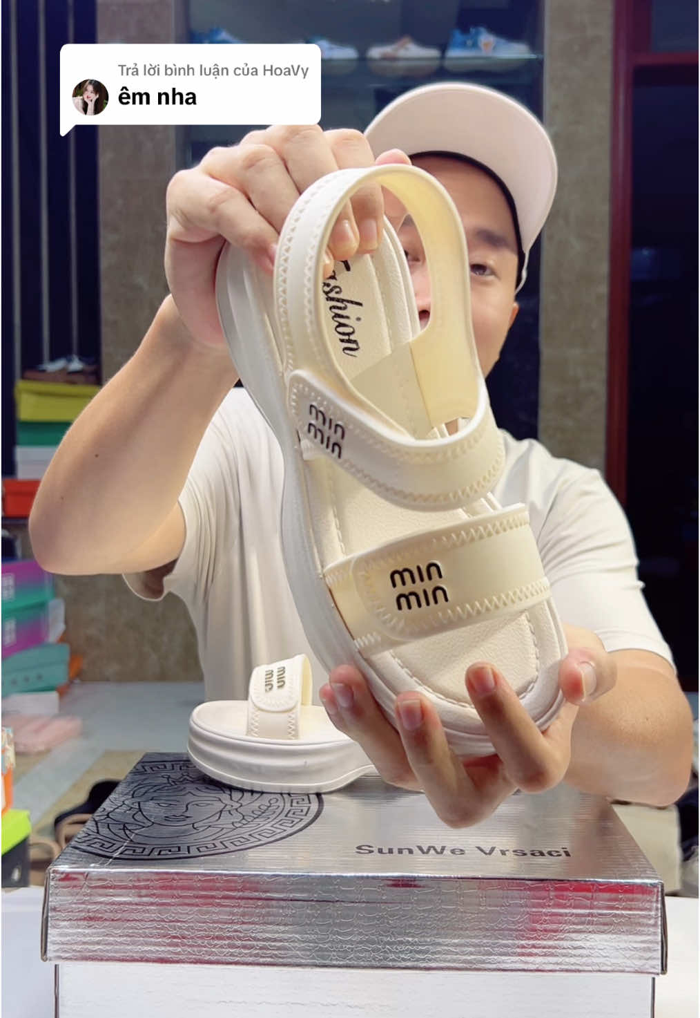 Trả lời @HoaVy Êm, nhẹ, đẹp, quan trọng là giá rẻ ạ #manhgiay #manhbangiay #depnu #sandalnu 