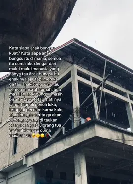 Anak bungsu juga anak kan? Kenapa harus di bedakan, kenapa harus dipilih, anak bungsu jugaa perlu kasi sayang secamana kakak kakaknya di perlakukan, tetapi anak bungsu malah di perlakukan seperti bukan anak kandung, 🥀🥹🥀 #anakbungsu #xybca #bungsu #foryoupage #masukberanda #fypシ゚ 