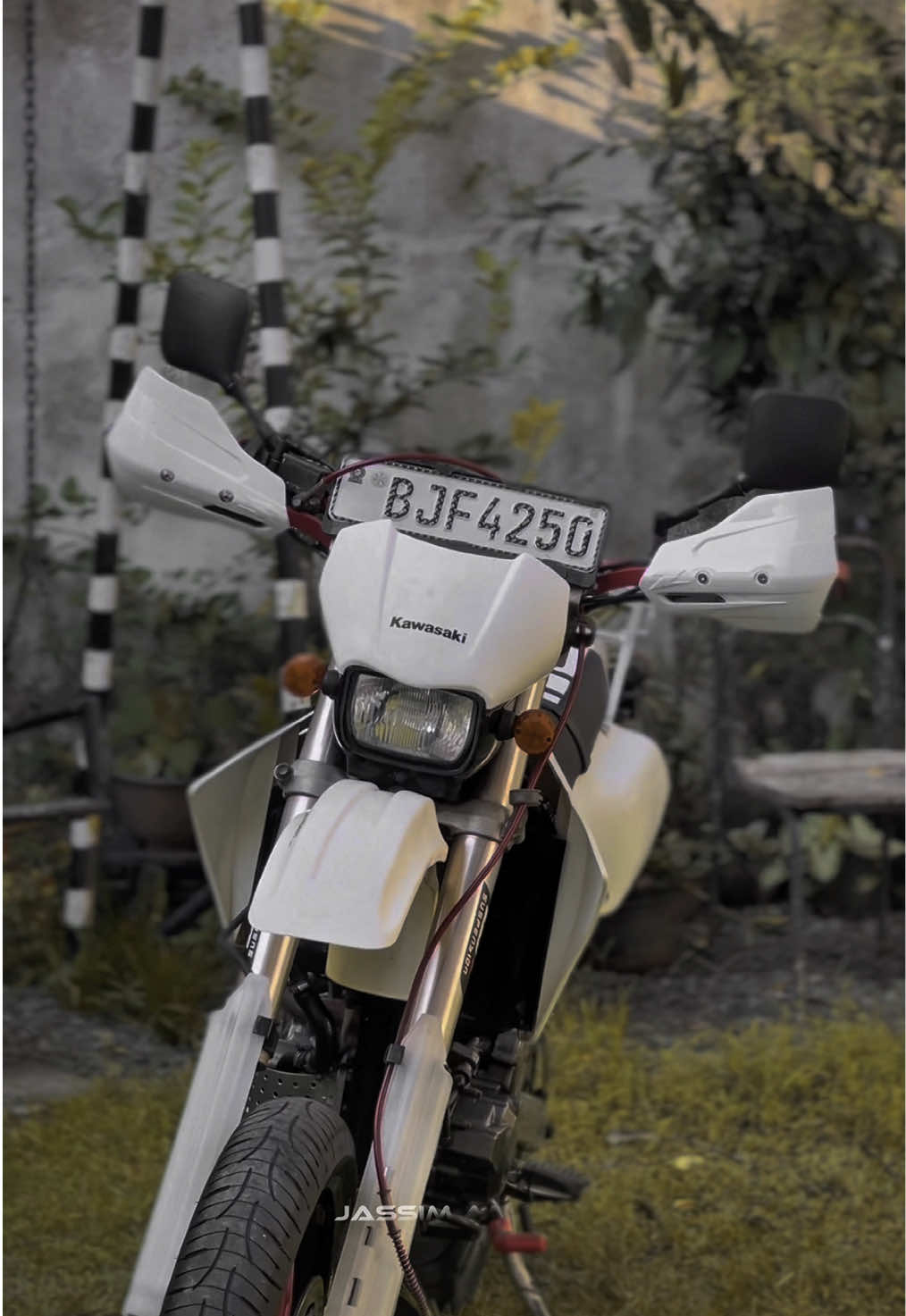 ගමේ king 😼🪽 #srilankan_tik_tok🇱🇰 #fypviral #nostalgic #BJF #foryoupage #kawsaki #fypシ #fffffffffffyyyyyyyyyyyppppppppppp #drtracker #bjf4250 