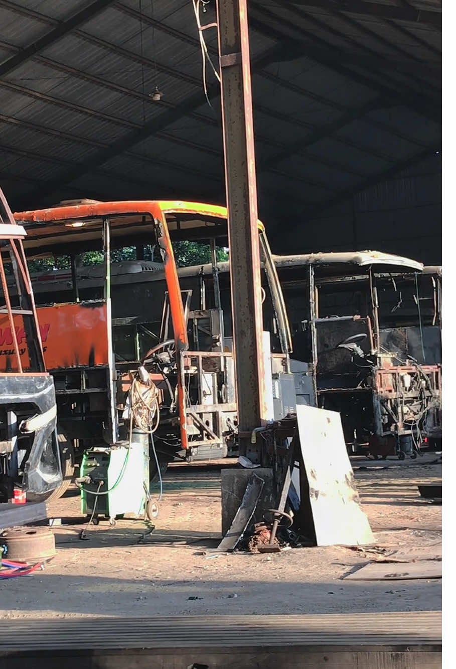 🙂🫠@Andre Sascom 🤙 #kediri24jam #vertikalkaroseri #karyamandiri #fyp 