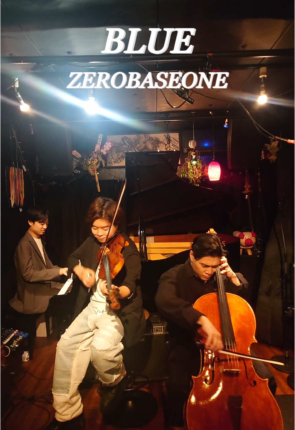 【BLUE/ZEROBASEONE】  久しぶりにリクエストもあったZB1のBLUE弾きました！ ぜひ🎻🎹 Thank you for the request, here’s another one from ZB1! Arranged by @bickyhoshino ・ ・ #BLUE #ZEROBASEONE #ZB1 #제로베이스원 #ポケモン#pokemon #featA #cover #一発撮り #violin #cello #piano #弾いてみた #バイオリン #チェロ #ピアノ