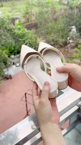 JUNO Giày Mules Mũi Nhọn Gót Trụ #giaydep #giaycaogot #giaynu #fyp #xuhuong ##viral #xuhuongtiktok #thinhhanh 