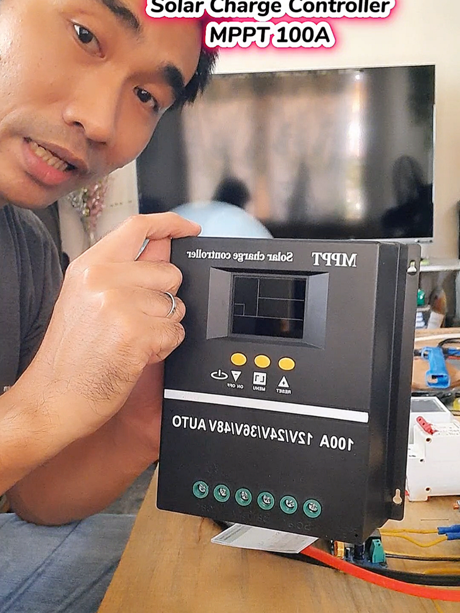 MPPT Solar Charge Controller for Solar Setup #foryoupage #foryou #fyp #recommendations #buynow #tiktokshop #stem #explore #scc #mppt #charger #solarsetup #solarchargecontroller  #tiktok 
