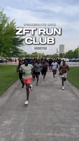 Wednesday Runs are Backkk! 😎 Running on Wednesdays with The Zquad is the best place to be in the city! All of these amazing people got the memo……did you? 👀 All you have to do is pull up! 👍🏾 #Wednesday #Humpday #ZFTRunClub #Zquad #WhatDemMilesDo #WeRunHouston #RunBetterLiveBetter #RunHouston #HoustonRunClub #PacePartners #BlackRunners #BlackFitness #2025 #Fitness #Goals #ThingsToDoInHouston #HoustonFitness #Influencers 