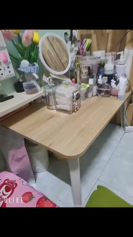 bàn gấp gọn thông minh làm việc ngồi bệt chân nhựa kích thước cỡ 40×60×28 Havaco.