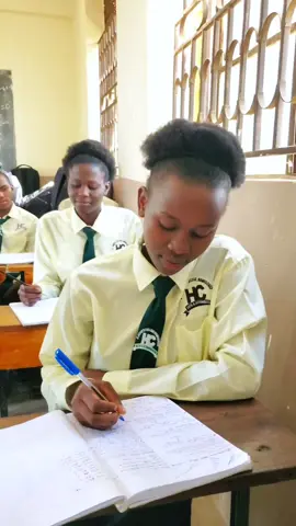 #trend#itsus #shecona#fyppp #uganda #schoollife #viral #2025