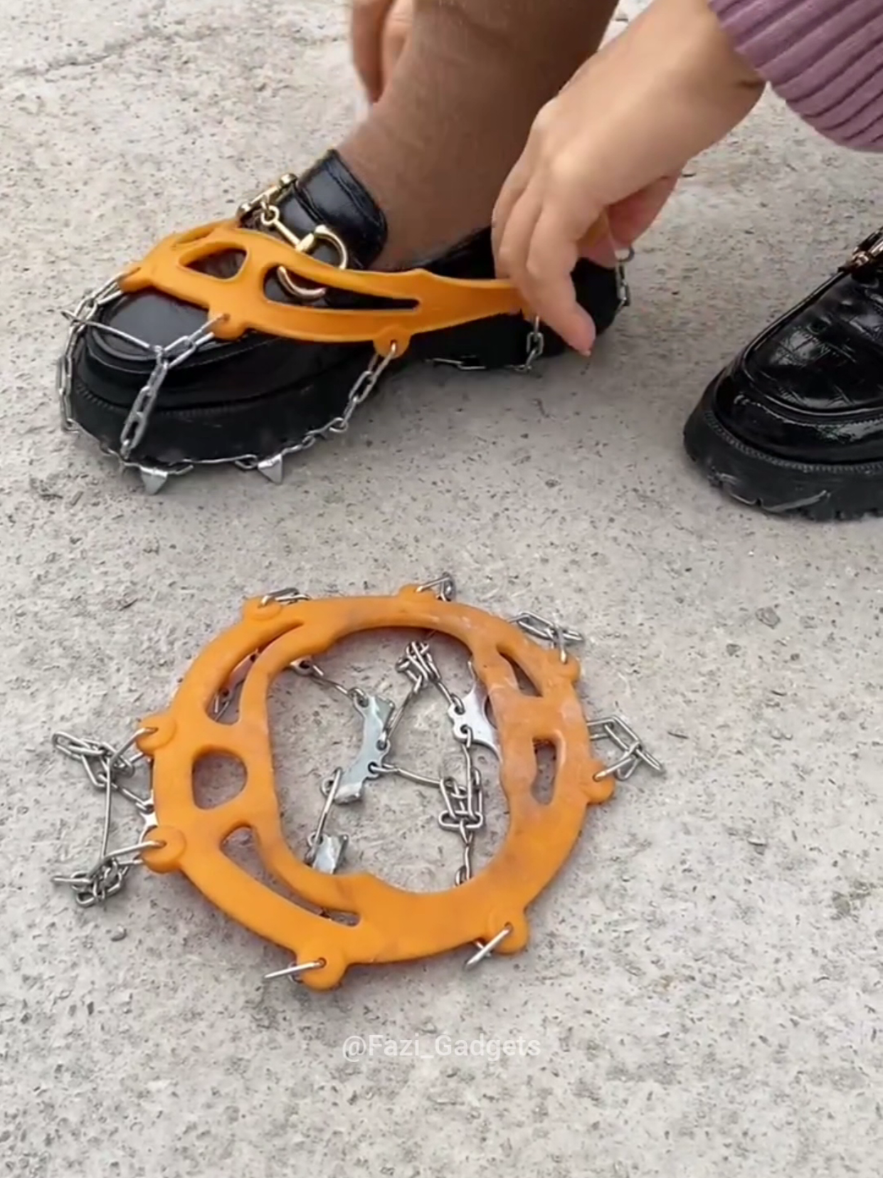 Anti slip Crampons Purchase Link in Bio #foryou #viral_video #gooditems #amazongadgets #viralvideo #viral #foryoupage #fyp #besthomeitems 