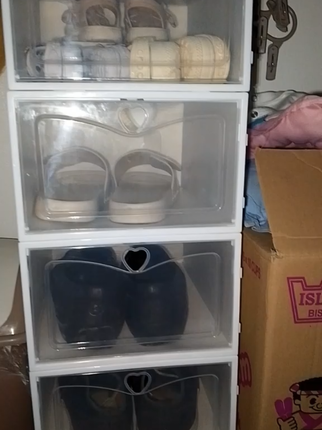 hindi mo afford bumili ng mamahalin lagayan ng sapatos buti nalang may ganito foldable shoe organizer✨ #foldableshoebox  #shoeorganizer #fyp