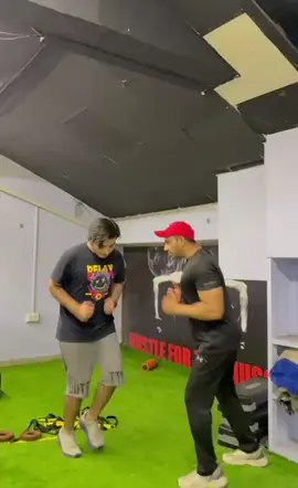 #foryou #trending #workout ##msfitnesscoach #gymtrend #Blockbuster