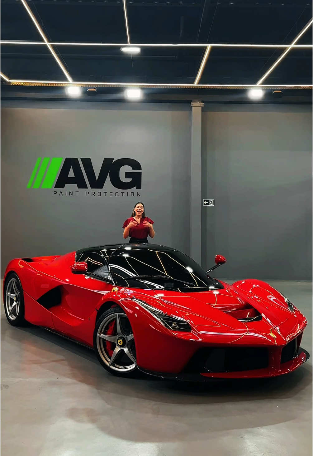 A primeira e única LaFerrari do BRASIL com PPF AVG  #ppf #detailing #carros #paintprotectionfilm #ferrari 