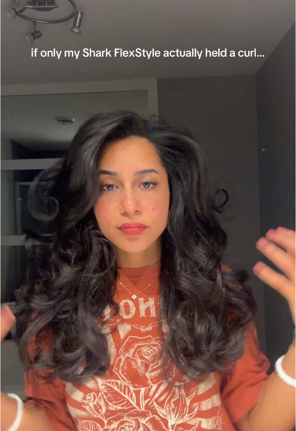 i’m so disappointed with the shark flexstyle. My hair’s all cute and luscious when I style it but after a few hours, it’s poofy and the curls are gone. I need tips and tricks because i’m about to return it 😩 i tried mousse, hair spray, the cold setting, rollers, etc.  #sharkflexstyle #dysoncurls #3bhair #curlyhair #sharkflexstylecurls #hairtok 