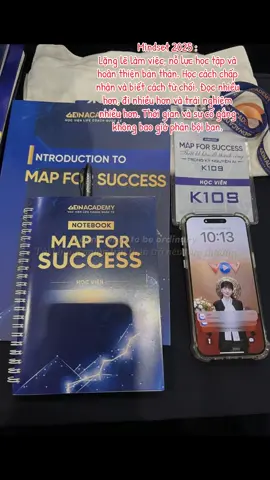 Mindset 2025 : Lặng lẽ làm việc, nỗ lực học tập và hoàn thiện bản thân. Học cách chấp nhận và biết cách từ chối. Đọc nhiều hơn, đi nhiều hơn và trải nghiệm nhiều hơn. Thời gian và sự cố gắng không bao giờ phản bội ban.#CapCut #truyềncảmhứng #pháttriểnbảnthân 