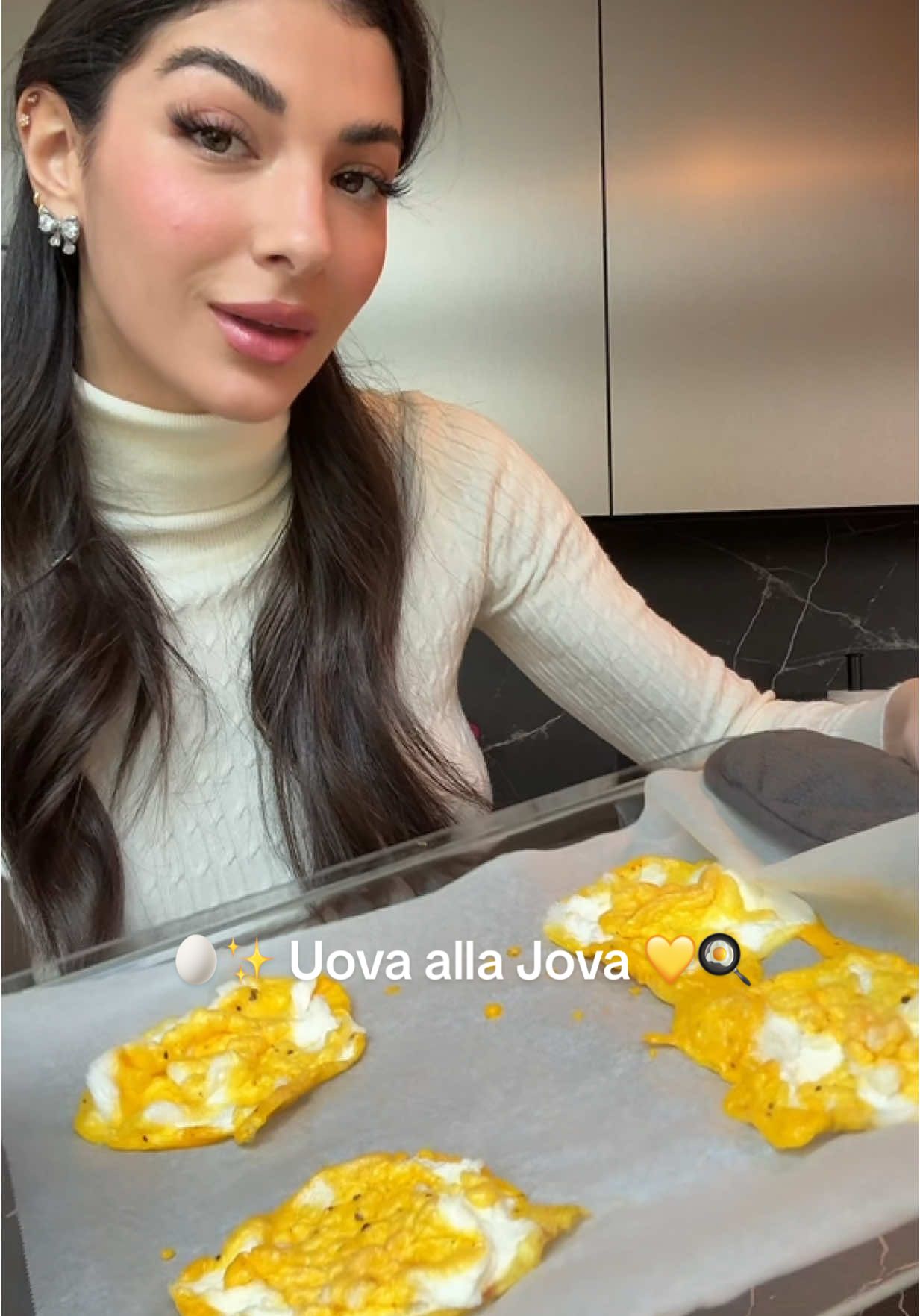 Uova alla Jova versione frittata moscia :( uffa. Tutta colpa della frusta ( quindi colpa mia ) ahaha🥚😅🍳