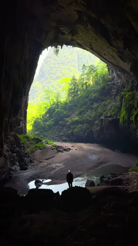 Hang En - The third largest cave in the world 🇻🇳 @Casara Moon 