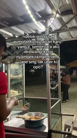 Sempol ayam cak ri 📍teras berkah mart, ngrupit, jenangan, ponorogo (selatan kampus 2 iain ponorogo) ⏰ 16.00 WIB - 21.00 WIB WA : 0857-9941-3793 #fyp #ponorogo24jam #ponorogo_kota_reog #jajanantiktok #jajananviral #sempolayam 