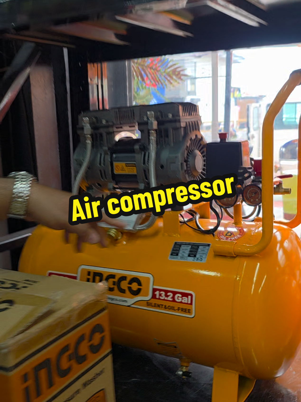 Oil free air compressor Ingco #bosstante #aircompressor #oilfreeaircompressor #fyp #fy #pfypシ 