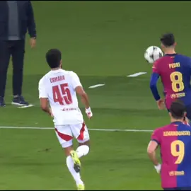 Look at Pedri 🇪🇸☄️  #football #skills #pass #respect #fyp #foryou #pedri 