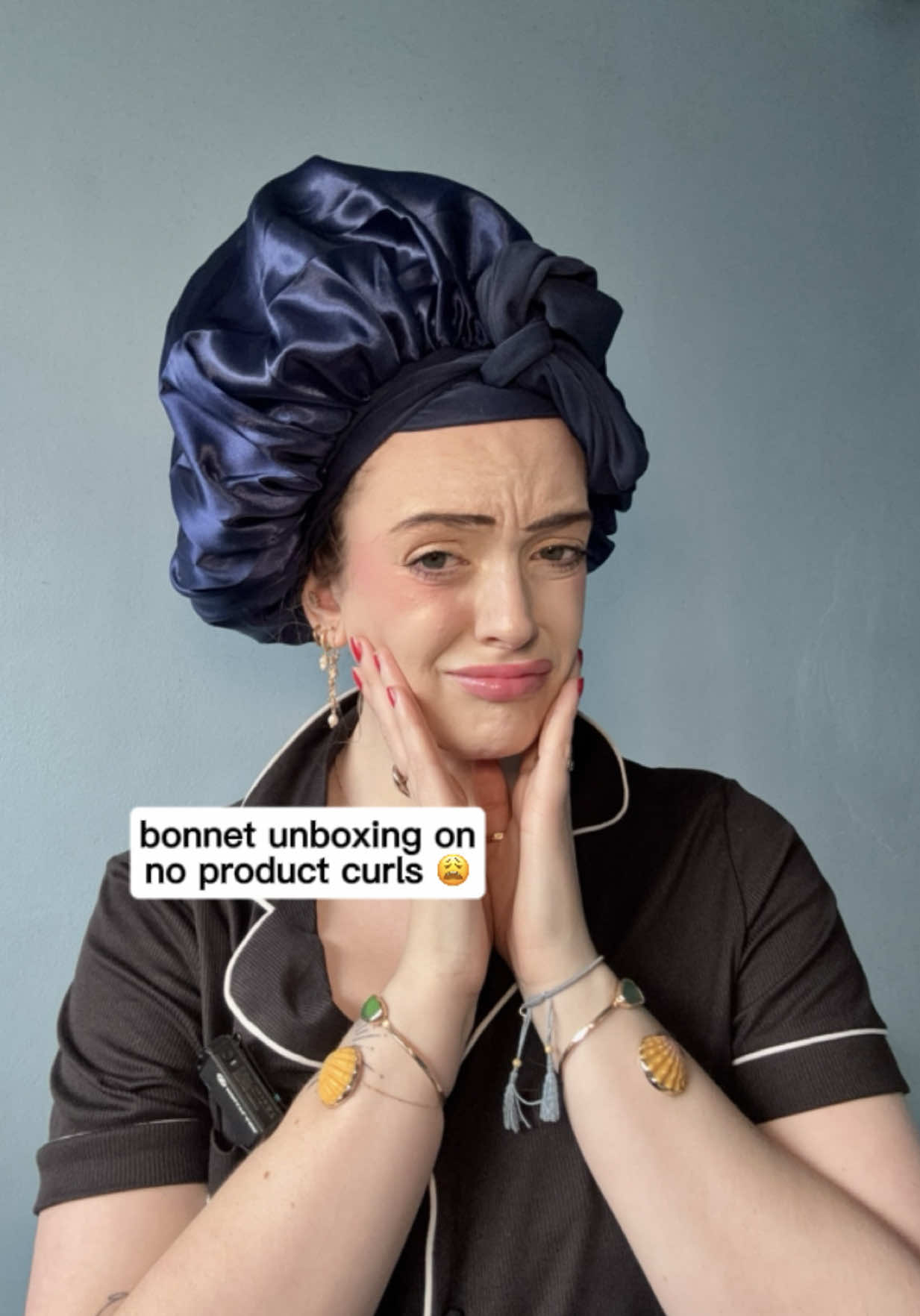This is exactly why I use styling products 🤣🥲 #curlyhair #curlyhairtips #3acurls #curlygirl #curlyhairroutine #curls #curly #curlscurlscurls #curlyhaircare #washday #curldefinition
