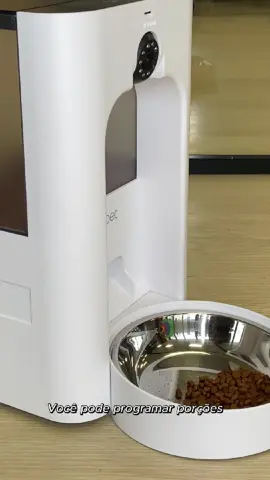 📱✨ Controle total na palma da sua mão! Com o Comedouro Automático com Câmera da New Pet, você acompanha, alimenta e fala com seu pet de onde estiver — tudo pelo app! É tecnologia e cuidado que andam juntos. 🐾 🎥 Veja seu pet em tempo real 🎤 Fale com ele pelo microfone 📲 Programe os horários das refeições 🍽️ Ração fresquinha, sempre na hora certa 💡 Ideal para quem passa o dia fora, mas não abre mão de cuidar de perto! 👉 Baixe o app, conecte seu comedouro e viva uma nova experiência com seu melhor amigo! #NewPet #ComedouroAutomático #PetComCâmera #PetCare #TecnologiaPet #CuidadoComPets #PetLovers #PetSmartHome #PetConnected