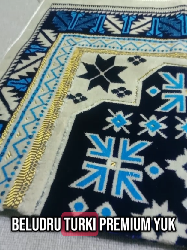 Sajadah bludru Turkey  lebar 70 panjang 110