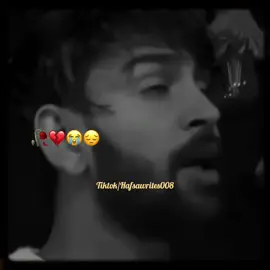 Plz don't under review my video #foryou #fyp #foryoupage #goviral #trending #poetry #urdupoetry #shamiwrites_8 #trickmaster_shami #NotYourShami #ahtishamanxari8