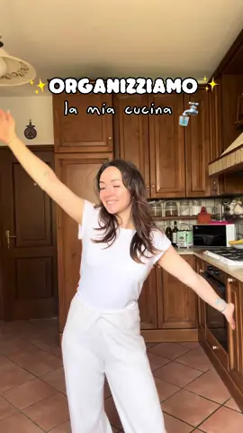 Ho risolto tre problemi della mia cucina 🚰✨🏡#federicazongoli #consigli #organizzazione #organizzazionecucina #tipsandtricks 