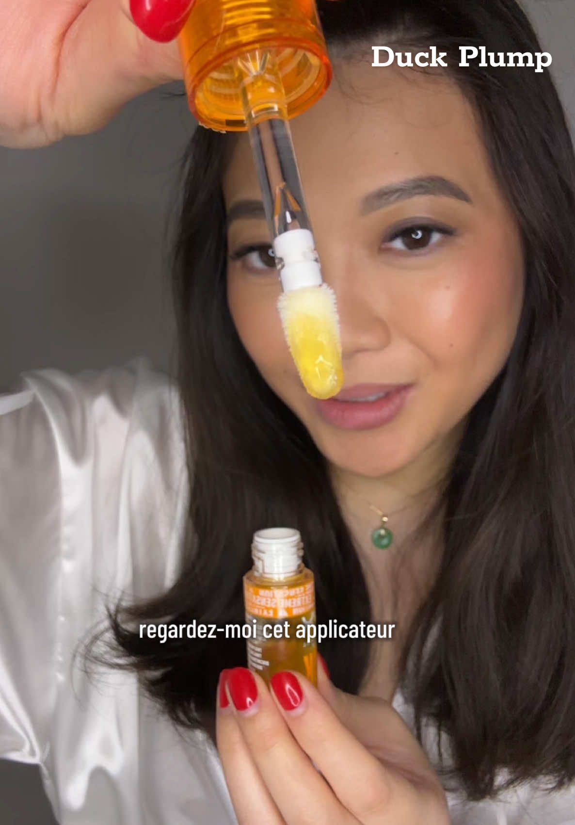Vous avez déjà essayé des produits repulpants? C’est quoi votre avis dessus? 🥰 en partenariat avec Nyx Professional makeup  🐤 Crayon lèvres Duck Plump « Nude flip » 🐤 Gloss Duck Plump « Clearly spicy » @Nyx France #nyxcosmeticsfrance #nyxprofessionalmakeup #combolips #duckplump