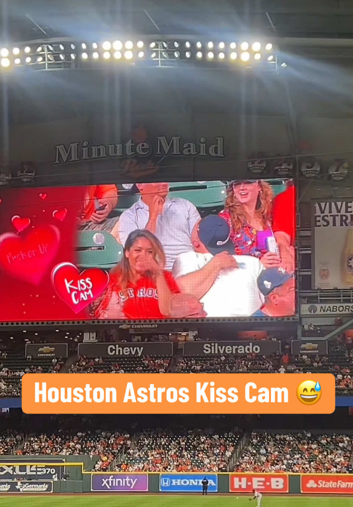 This kiss cam got interesting 😂 (via @Joanna Garcia) #MLB #baseball #videoboard #jumbotron #astros 