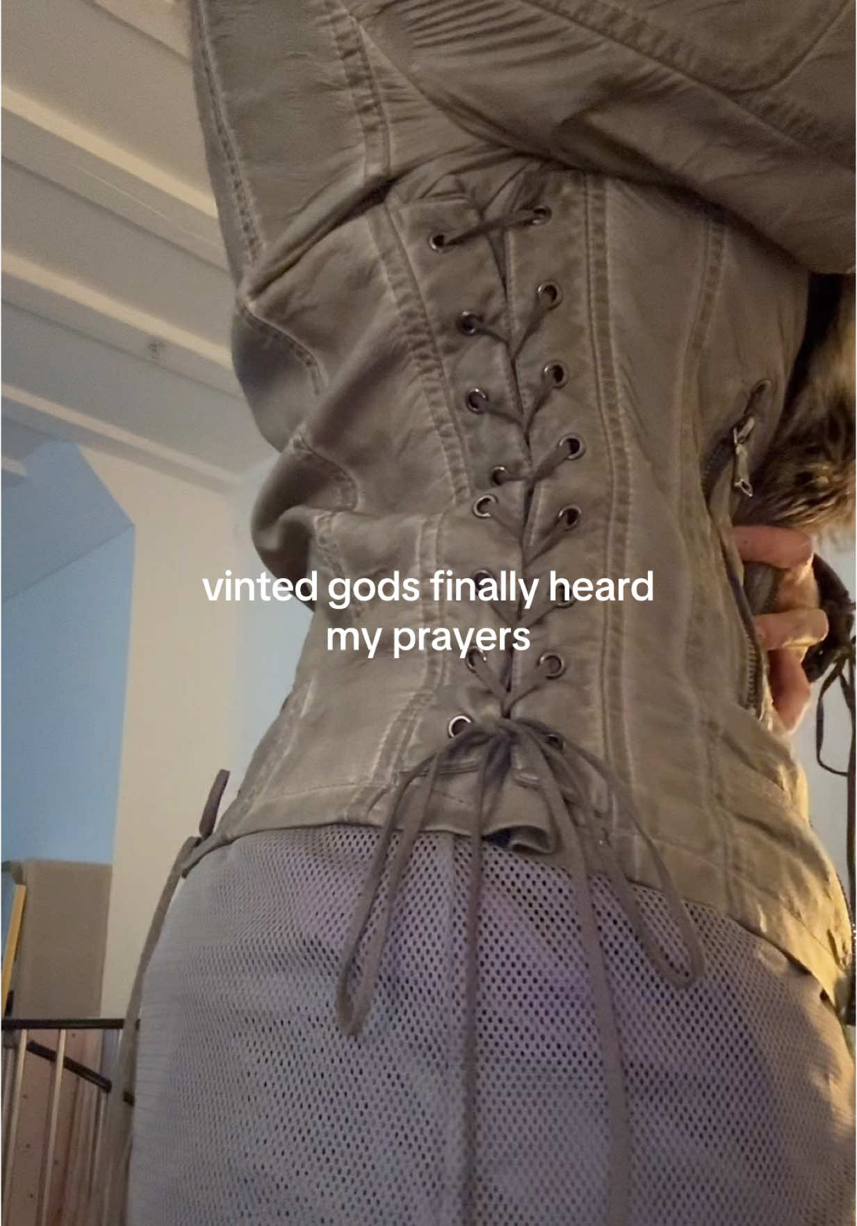 bury me in this jacket #vinted #vintedfinds 