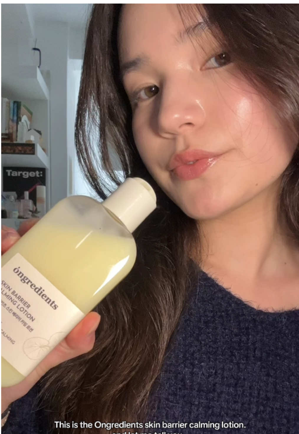 Ongredients skin barrier calming lotion🩷💫  This Ongredients lotion is said to be used by Korean makeup artists to prep idols’ skin before makeup — and now I get why 😭💞@ongredients_kr @ongredients_global @ongredients_official  Use my code on your next yesstyle order NANNALOG08💞  #Kbeauty #Ongredients #Skincarebase #DewySkin #KpopSkinPrep #GlowyMakeup #YesStyle #YesStyleinfluencer #KBeautyRoutine #skincareroutine #koreanskincare #kbeauty #kblogger #hydratedskin #glassskin #reducepores 