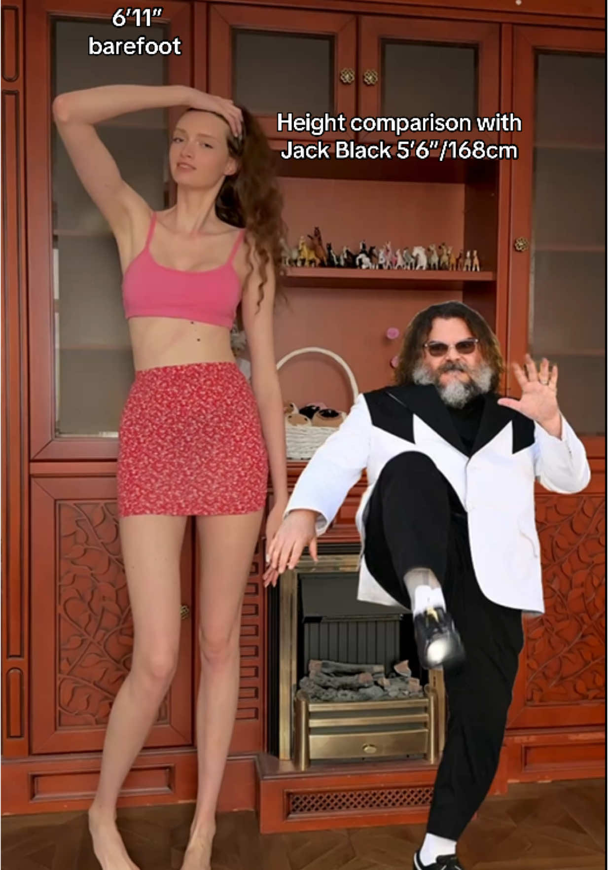 Height comparison with Jack Black🌱 Did you watch Minecraft movie? @Jack Black #fyp #trendingvideo #tiktoker #goviraltiktok #tallgirl #beautiful #viralvideos #giantess #heels #giant #giantgirl #giantwoman #girl #funnytiktok #outfit #longlegs #pov #elegant #legs #skirt #barefoot #jackblack #Minecraft #movie 