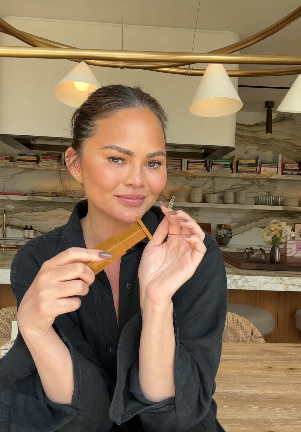 Know how to pick the best pineapples or always put away your cart? You might be a fellow groceryhead! 👀 Post your best groceryhead moments and tag @Kroger #ChrissyAtKroger #UltimateGroceryhead #KrogerPartner