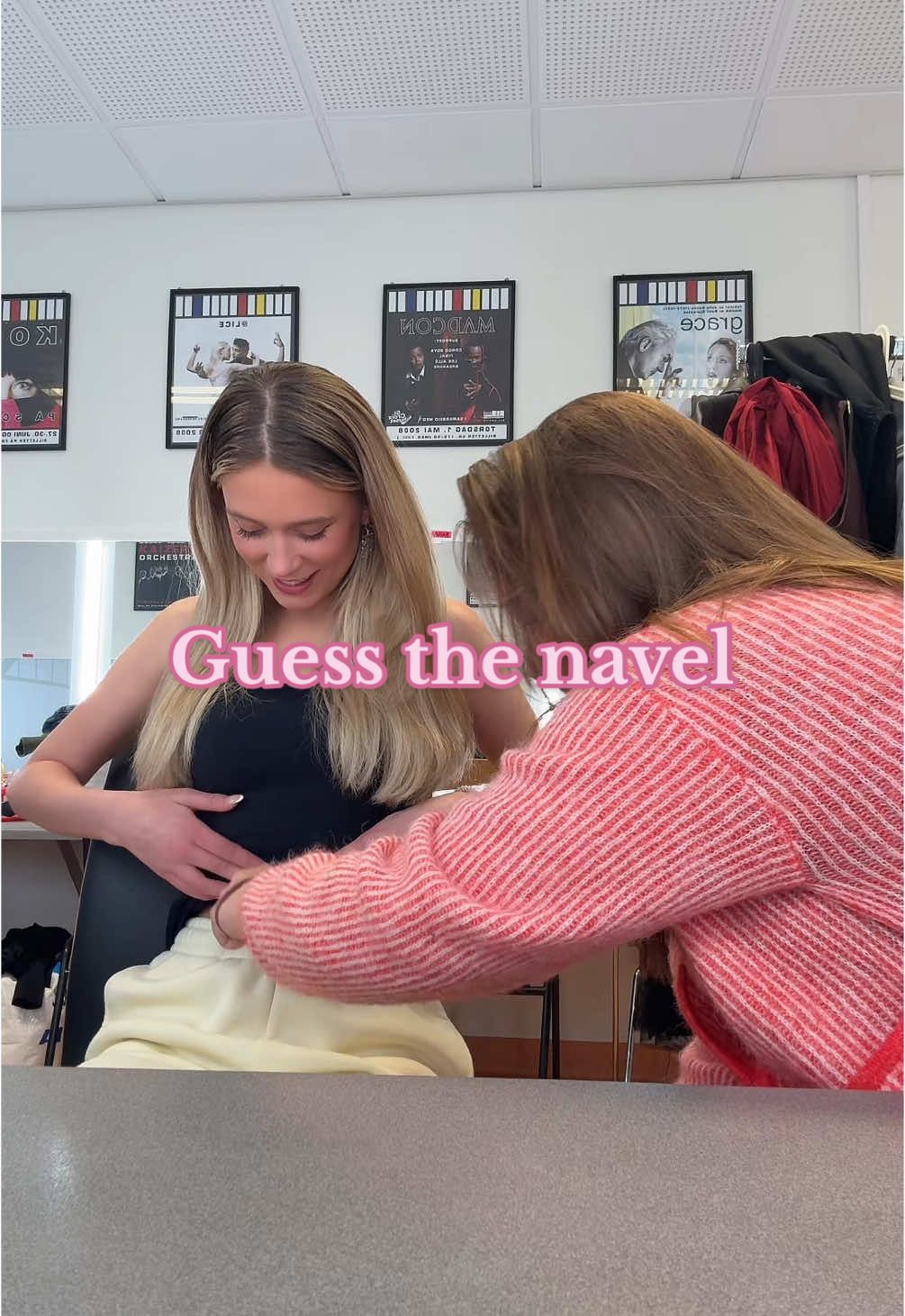 Tagg oss i videoene deres! Guess the navel🫶🏼 @alvasofiematri #game #fyp 