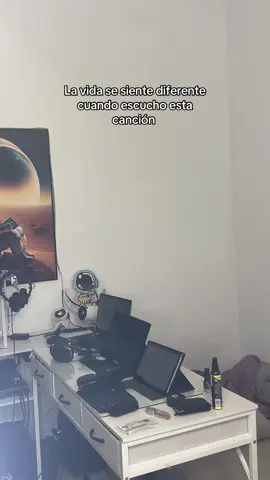 #youandme #electronicmusic #flume 