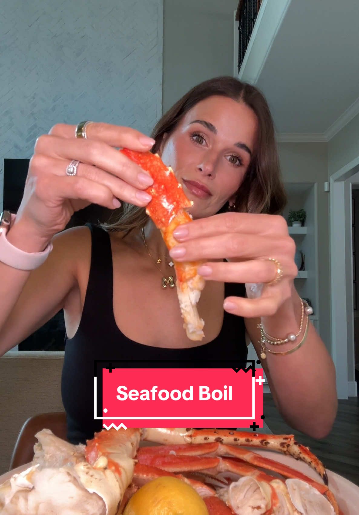 Seafood boil with @Alaskan King Crab Co. 🦀 Use code MAGGIE15 for 15% off your order site wide at Alaskankingcrab.com #kingcrab #seafoodboil #mukbang #lunch #foodtiktok #fyp