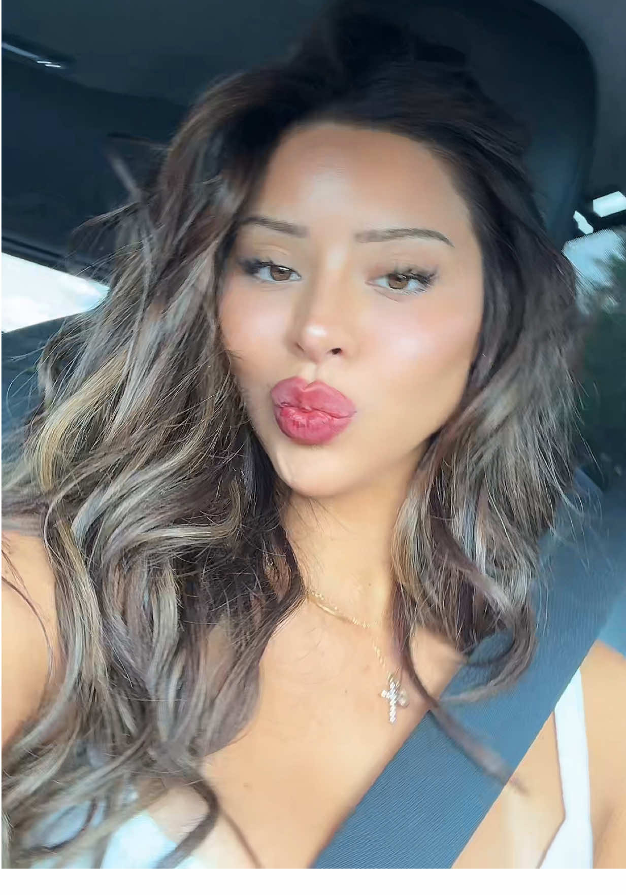 😊