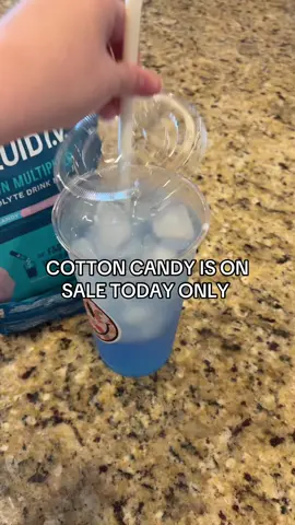 Literally obsessed with these #liquidiv #liquidivhydration #hydrate #cottoncandyliquidiv #liquidivcottoncandy #electrolytes 