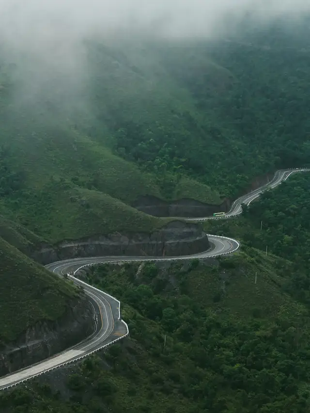 ရှမ်းပြည်ဆိုတာ သီချင်းထဲမှာသာလှတာမဟုတ်ကြောင်းဆိုတာကိုချပြပေးတဲ့ @SawNayLynn-Dhanu🇺🇦 🤝💓 #ရှမ်းပြည်သဘာဝအလှများ #ရှမ်းပြည်တောင်ပိုင်း #ရှမ်းပြည်တခွင်🌲 #shanstate #sawnaylynn #ရွာငံလမ်း #shinpannyar🖼 #crdphoto #မြန်မာအလှ🇲🇲🇲🇲🇲🇲🇲🇲🇲🇲🇲🇲 #news #views #foryoupage #fyp #ywarngan #myanmartiktok🇲🇲🇲🇲 