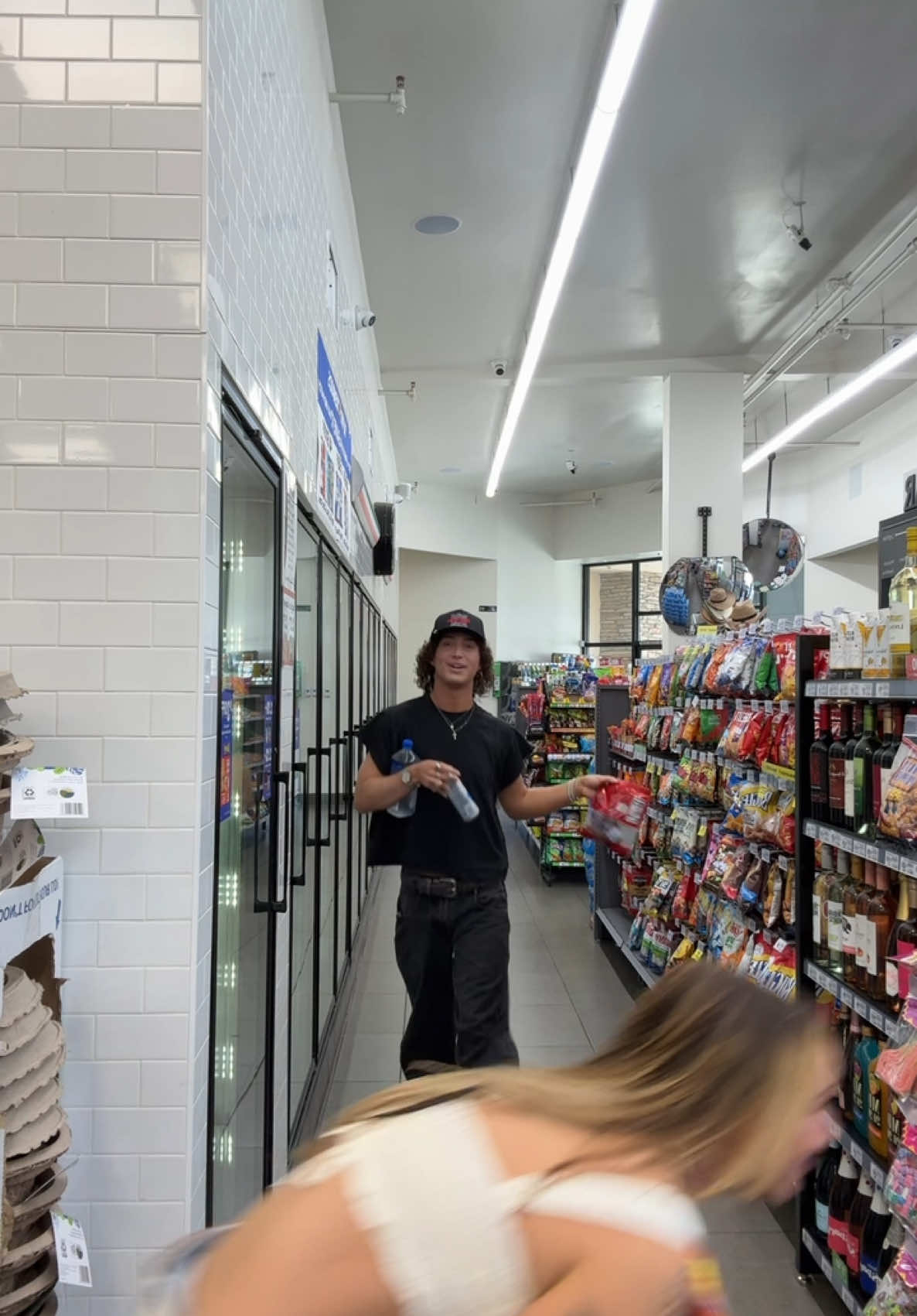 Quick pit stop @rheg (°◡°♡) ☆*:+ 