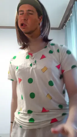 학교갈준비를 하고있는 나