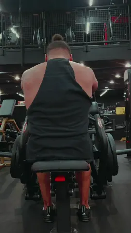 #back #GymTok #bodybuilding #transformation #absoluterecomp #Fitness #motivation 