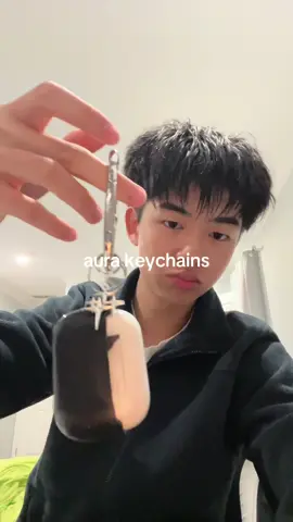 aura keychains #carabiner #keychain #fashion #fashionaccesories 