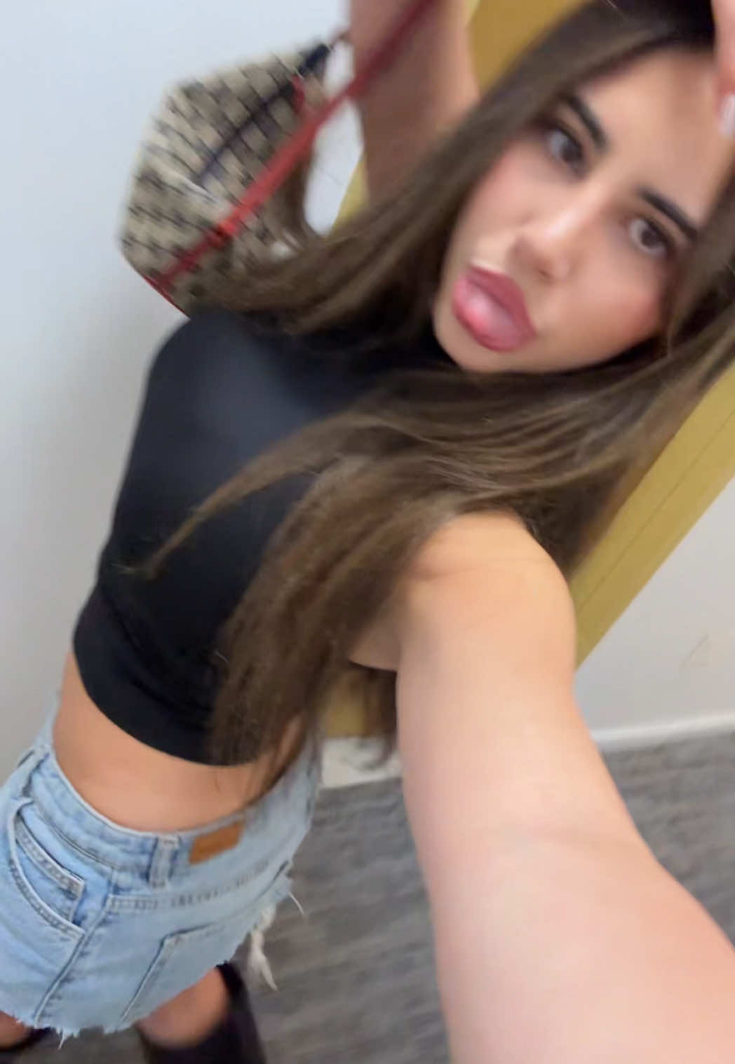 nyc is hotttt