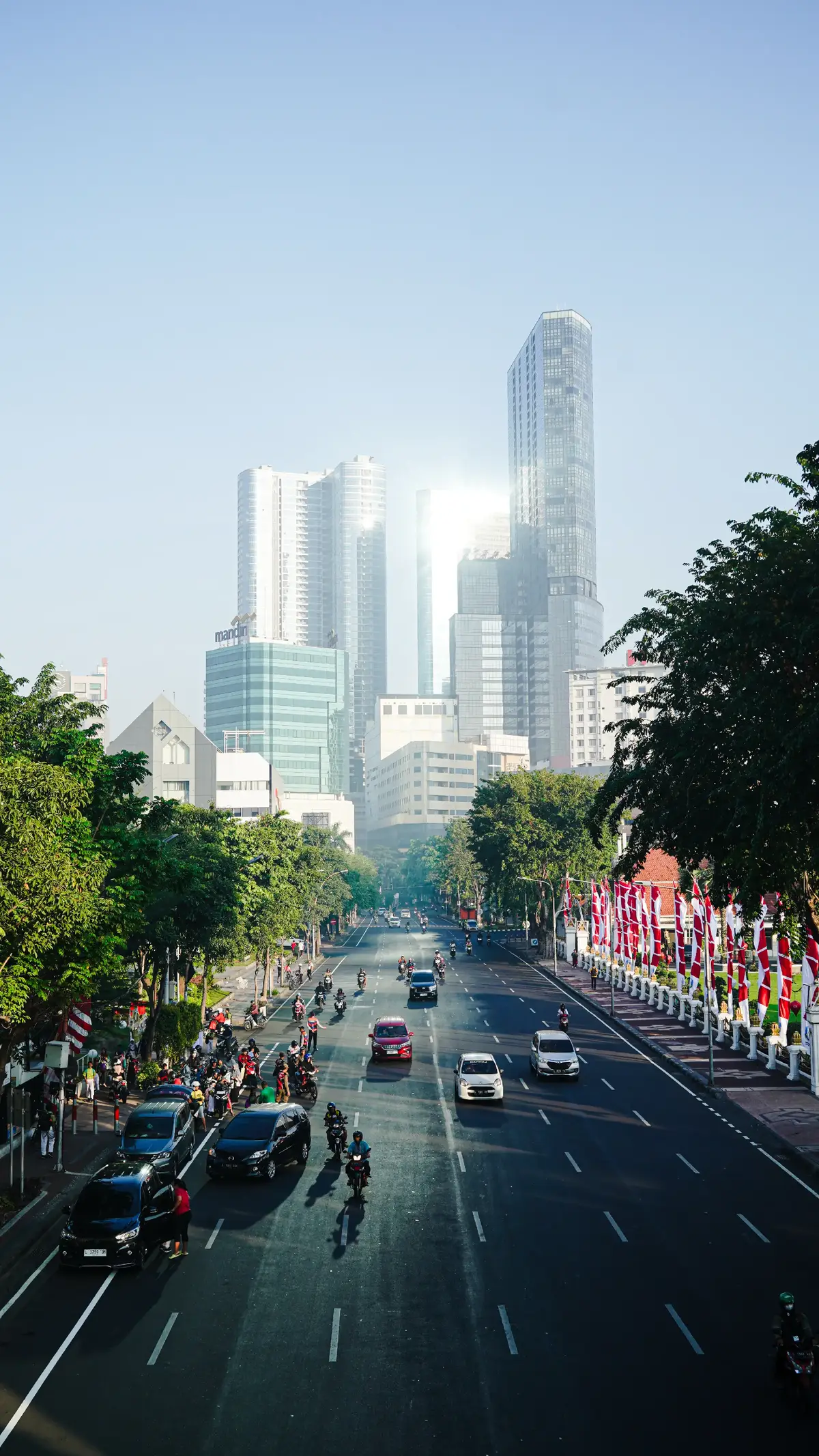 surabaya kalau pagi sejuk,tapi kalau jam 12 siang beh wkwkw #tiktokviral #xyzbca #photo #trendtiktok #fypシ゚ #fotografer #fotografertiktok #photography #fypシ゚viral #fypp #surabaya  #fyppppppppppppppppppppppp #fypdongggggggg #wallpaperaesthetic #aesthetics #fyp #fyp #fypage #sonya7iii 