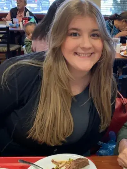Still cant believe I let myself get that bad in the past 😔 We still have more to lose though! Im happy with the way things are going ☺️ #weightloss #transformation #fat #depression #MentalHealth 