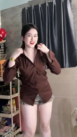 Sơ mi nam màu nâu tay dài xinh quá nè #xuhuongtiktok #xuhuong 